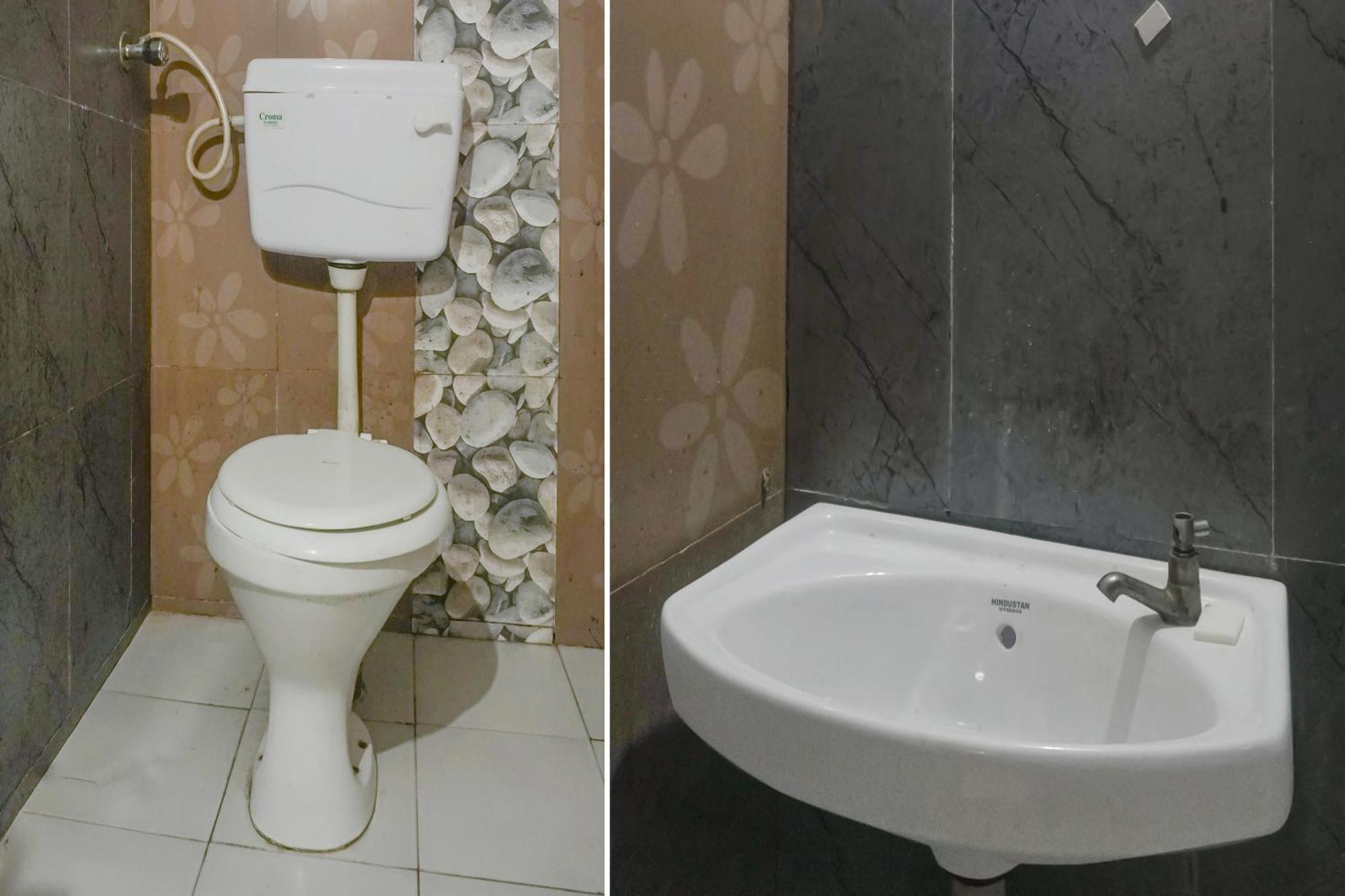 Hotel O Peacock Lodging Kharakvasla Екстер'єр фото